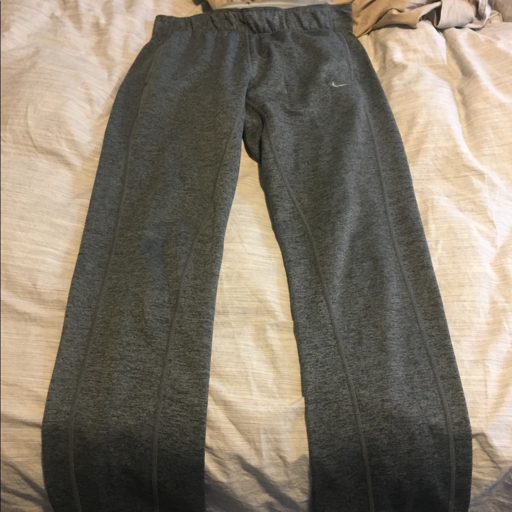 Women’s Nike Therma-Fit Track Pants